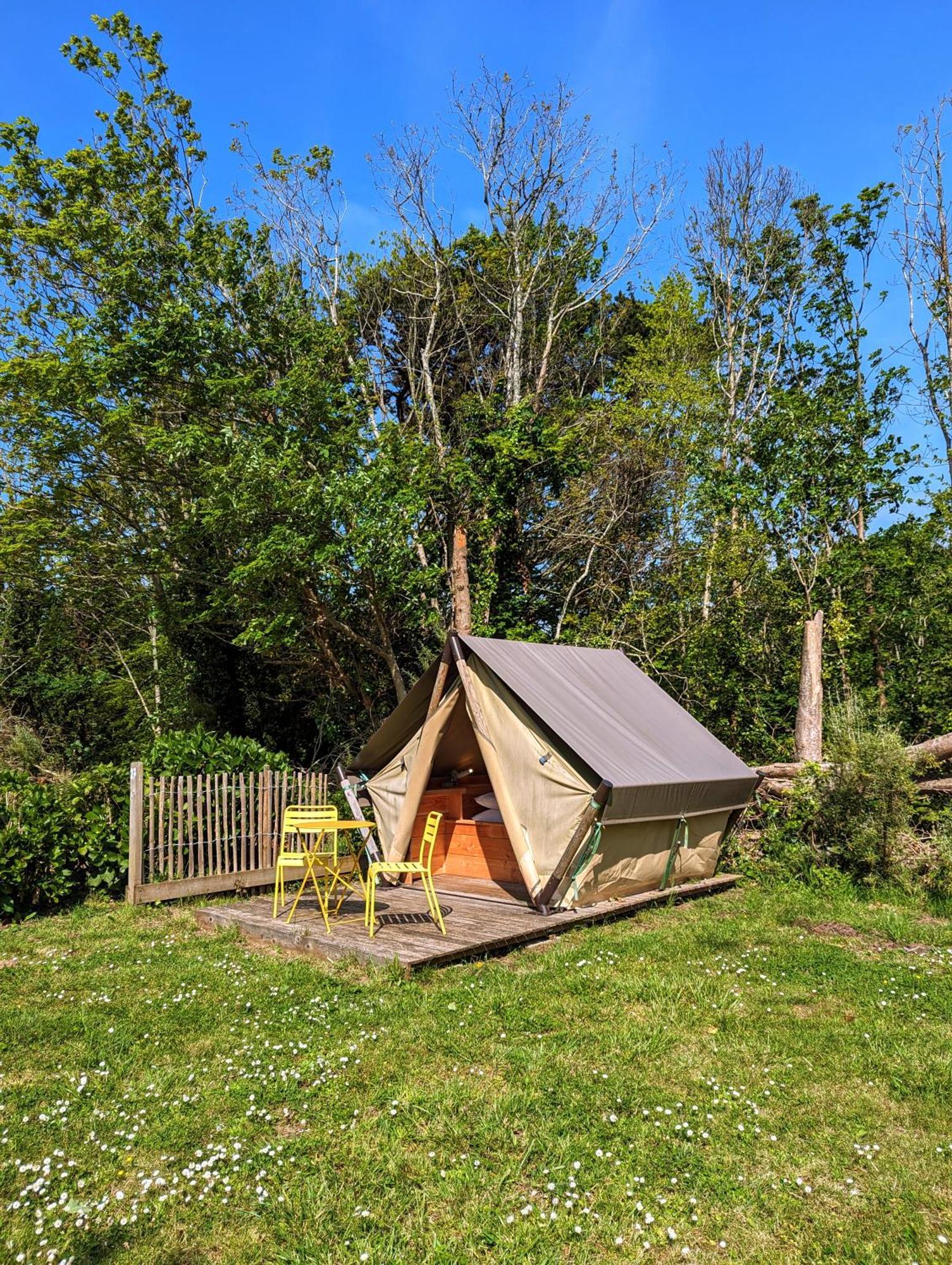 Camping Naeco Audierne Plouhinec  ภายนอก รูปภาพ